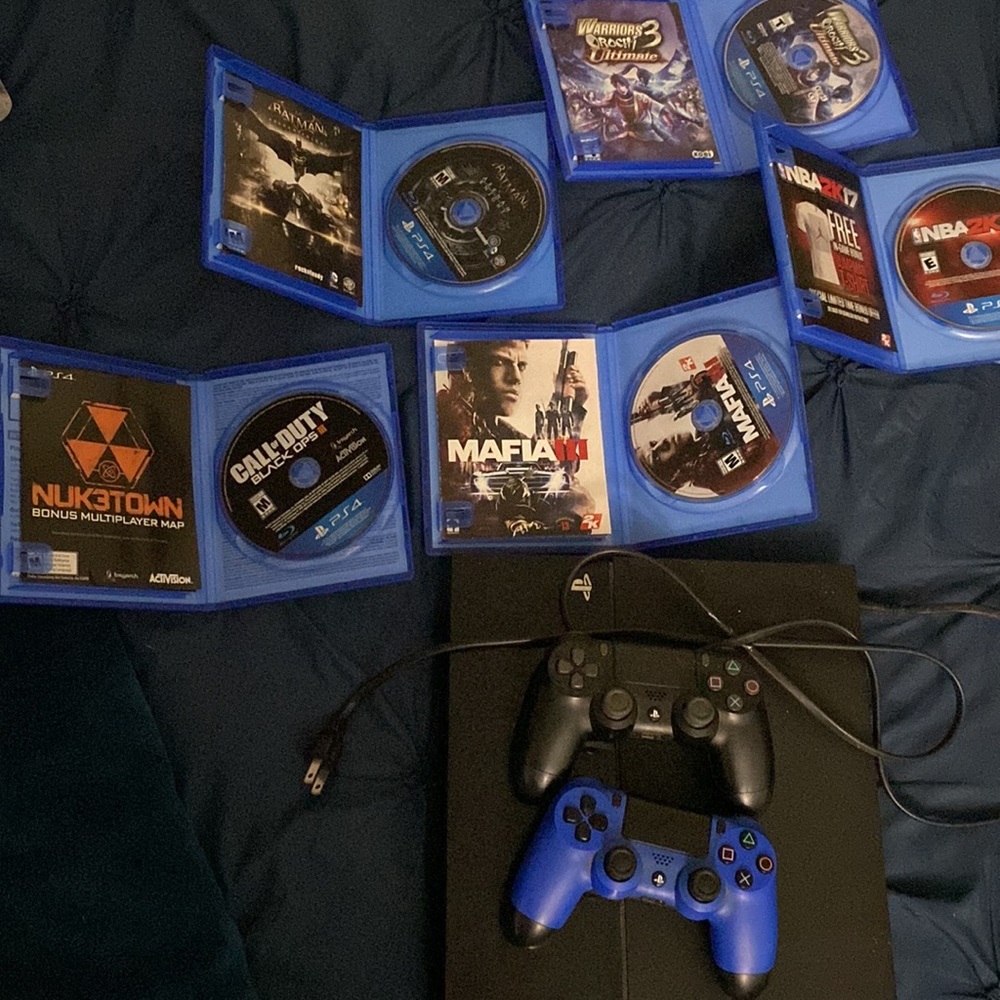 🔥PLAYSTATION 4 AND XBOX ONE BUNDLE🔥 2 X 1